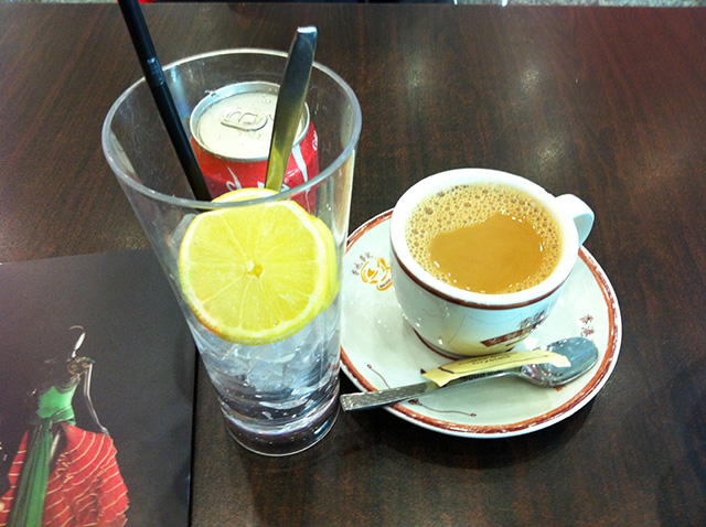 カフェ